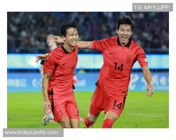 亚运会特别报道：上海足球队在赛场上的拼搏与荣耀之路